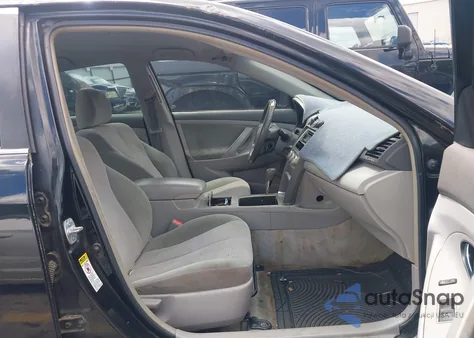 2011 Toyota Camry из США, поврежденный, VIN 4T1BF3EK7BU145093